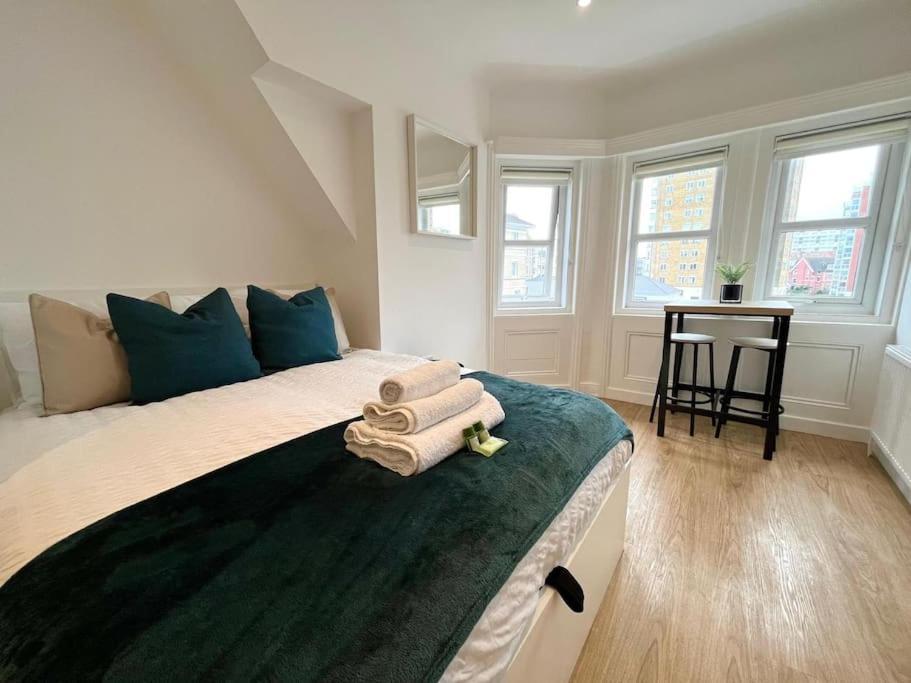 Appartamento 310, The Kove, West Hill Road Bournemouth Esterno foto